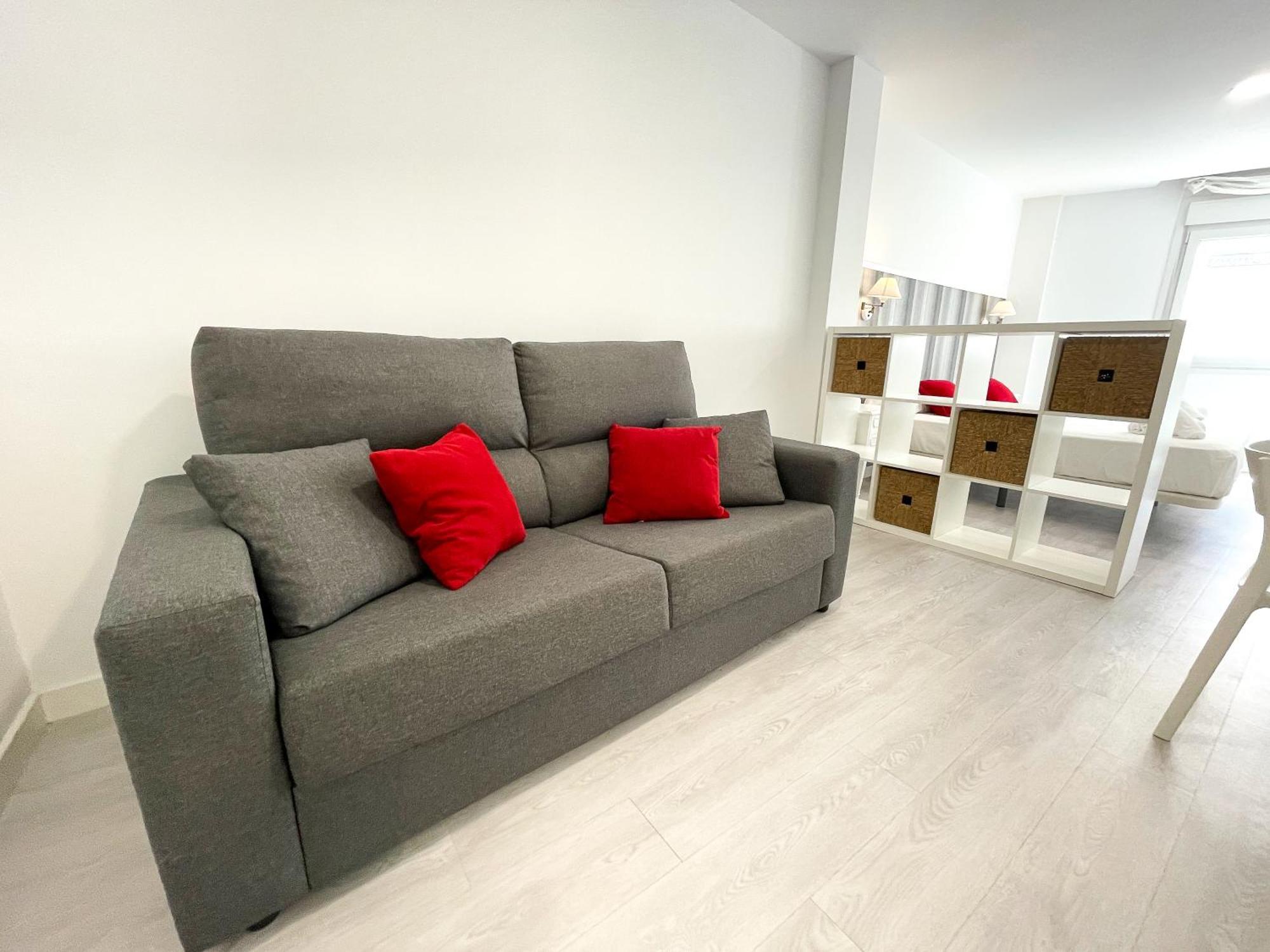 Apartamentos Casa Campana 3000 Эль-Грове Экстерьер фото